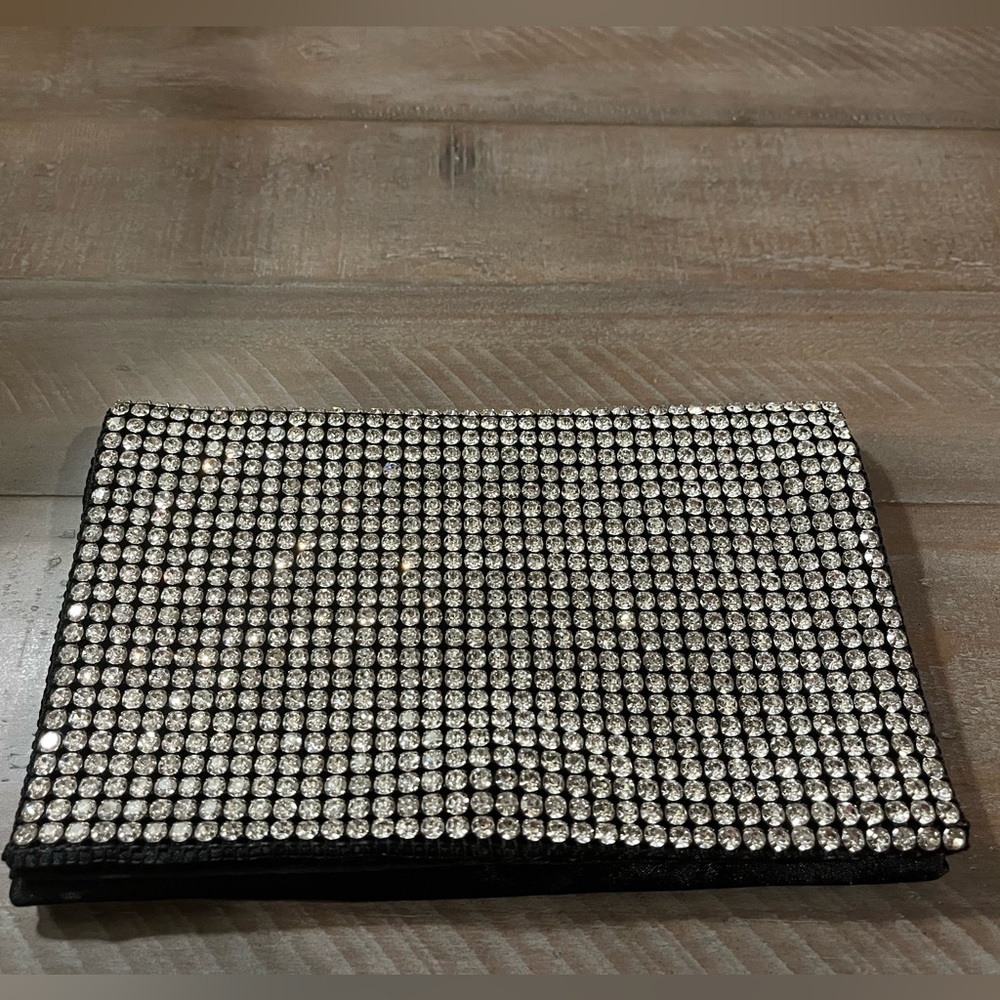 Amber Sceats Stella Crystal Clutch - Picture 8 of 17